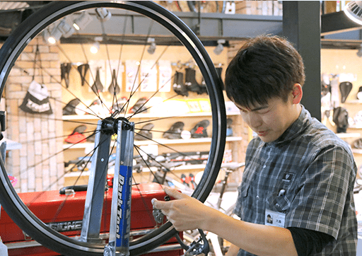 STEP.4 組み立て 最初が肝心！永く乗っていただくための作業です